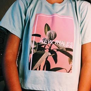 Graphic tee